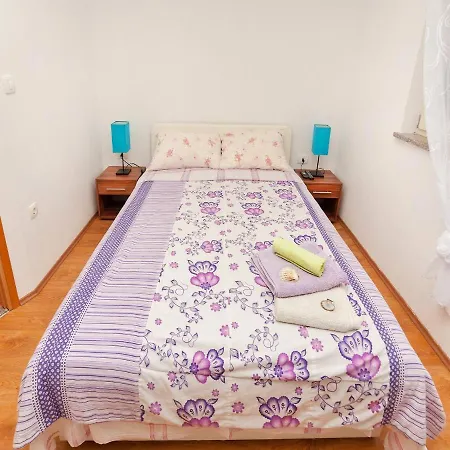 Apartment Barbara Brsec